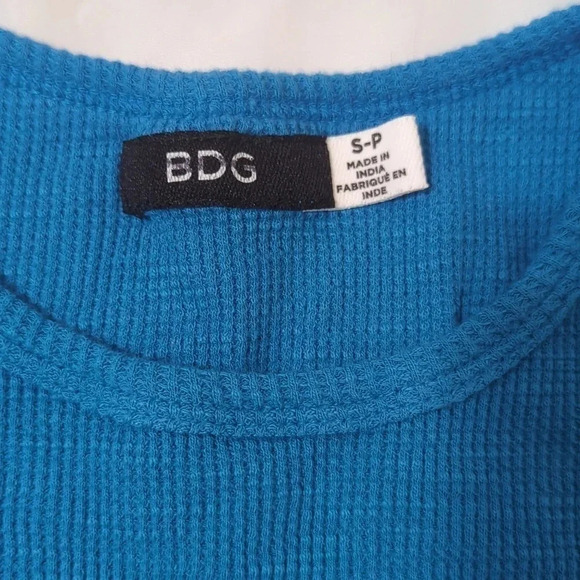 BDG Sleeveless Waffle Knit Crop Top Color Blue Size SP - Picture 11 of 12
